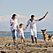 Wohnung Kauf 26969 Butjadingen / Tossens Familie mit Hund am Strand